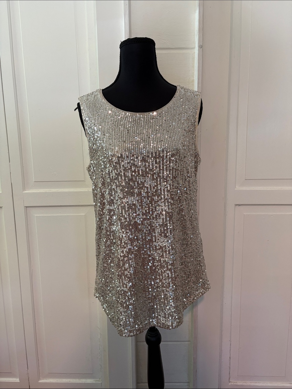 DKNY Silver Sequin Scoop Neck Camisole